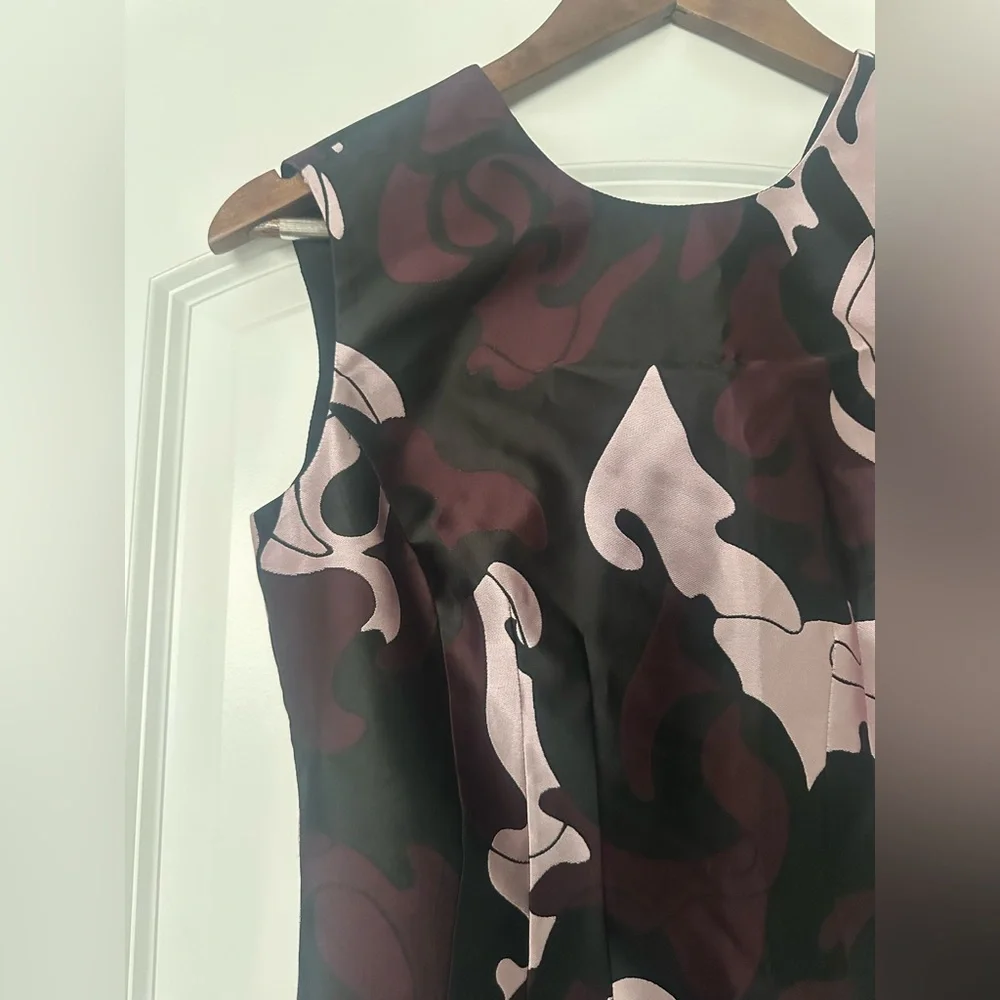Authentic Gianni Versace Black Purple Abstract Print Satin Cocktail Dress 40 NWT - Picture 6 of 11